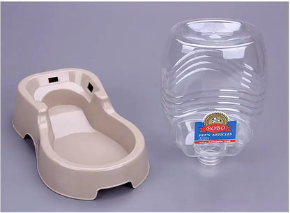 Large Capacity Dog Water Bowl and Seat Drinker